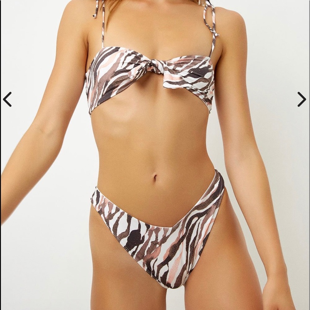 Frankies Bikini Tiger Print